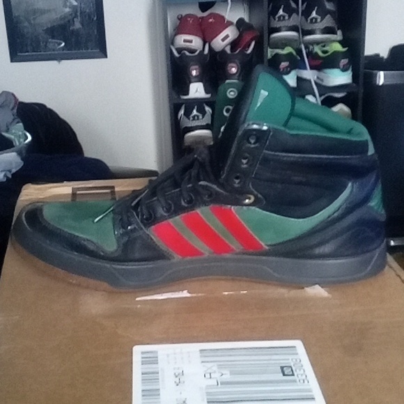 Vintage Adidas - Picture 2 of 3